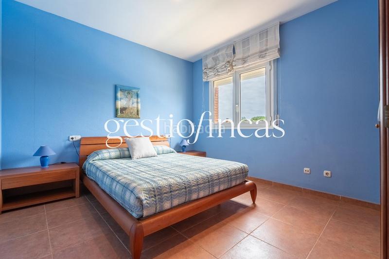 Foto 3bd9d479-fe40-47d5-a883-901e45bcb15d. Casa aparellada amb aparcament a Jardins de Vilafortuny - Mas d'en Bosch Cambrils