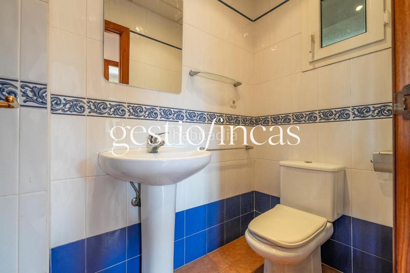 Foto b4379770-d1e1-414c-ab9b-c064e490a979. Casa aparellada amb aparcament a Jardins de Vilafortuny - Mas d'en Bosch Cambrils
