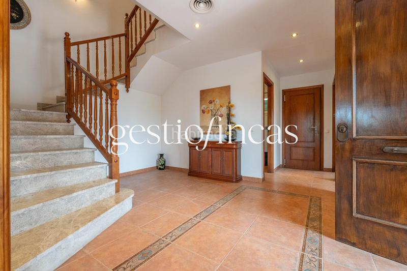 Foto f231d2cd-57ed-419e-a7fd-ea8428ad1810. Casa aparellada amb aparcament a Jardins de Vilafortuny - Mas d'en Bosch Cambrils