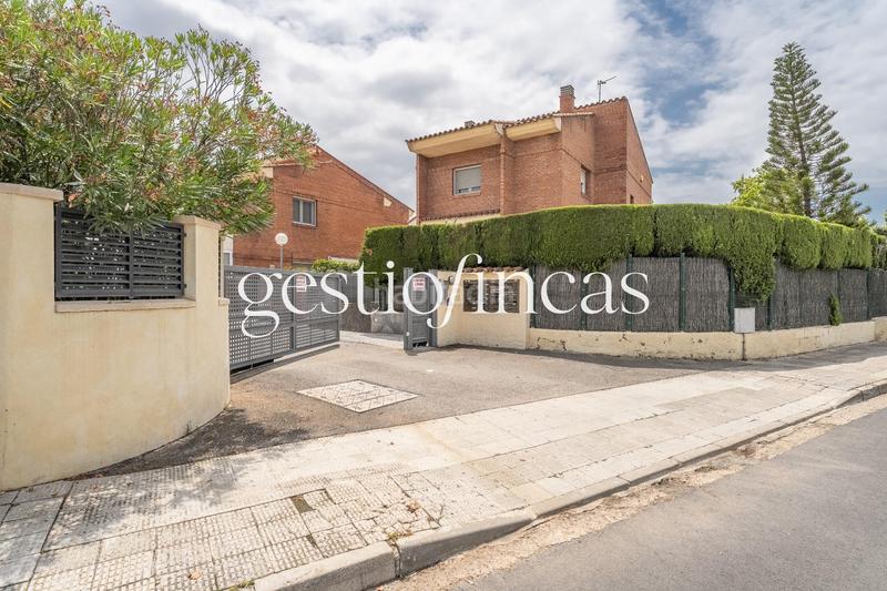 Foto f6d6a287-33ba-4bbd-99fd-662ab4f4ede6. Casa aparellada amb aparcament a Jardins de Vilafortuny - Mas d'en Bosch Cambrils