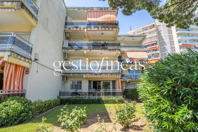 Foto df0c5026-ad21-4c65-a903-40d6821b90dd. Planta baixa a calle d'eridà 5 a Tarraco Cambrils