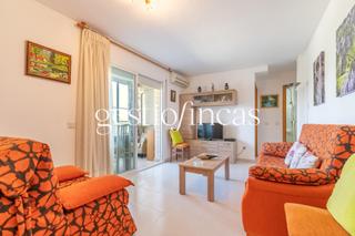 Etagenwohnung  Calle d'artur martorell. Coqueto piso de 1 habitación y piscina comunitaria en el barrio