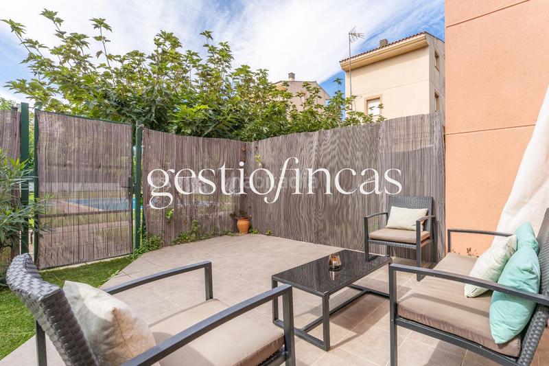 Foto 41b78121-8608-4e8c-aeac-e314ff7cfe07. Casa aparellada amb calefacció aparcament piscina a Cambrils