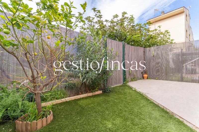 Foto a62680e7-60b9-48f4-b77e-36d913de9e26. Casa aparellada amb calefacció aparcament piscina a Cambrils