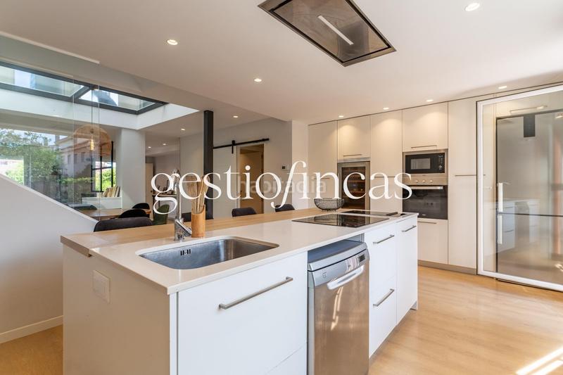 Foto cfab7dfe-b7d0-4fdd-a8b6-1158d6e57272. Casa aparellada amb calefacció aparcament piscina a Cambrils