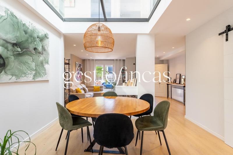 Foto f03c5e60-e2d8-490d-b4b2-7e961b90735d. Casa aparellada amb calefacció aparcament piscina a Cambrils