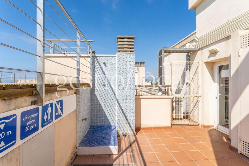 Foto 2a3ccf25-8360-4cc5-87e9-e153914cfb3c. Pis a calle via augusta 15 a casc antic - nou Cambrils Cambrils