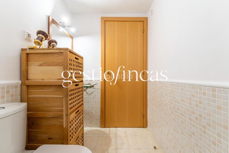 Foto aea8b66b-cad9-45b1-8dde-65743d917b08. Pis a calle via augusta 15 a casc antic - nou Cambrils Cambrils