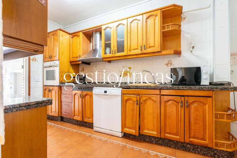 Foto c5180dc2-ae8b-4841-ae3b-fa59caca1745. Casa aparellada amb calefacció a Vilafortuny Cambrils