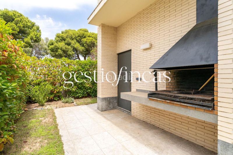 Foto b8074884-5999-4954-bebb-f3a0e35a2efb. Casa amb calefacció aparcament a mar Cambrils Cambrils