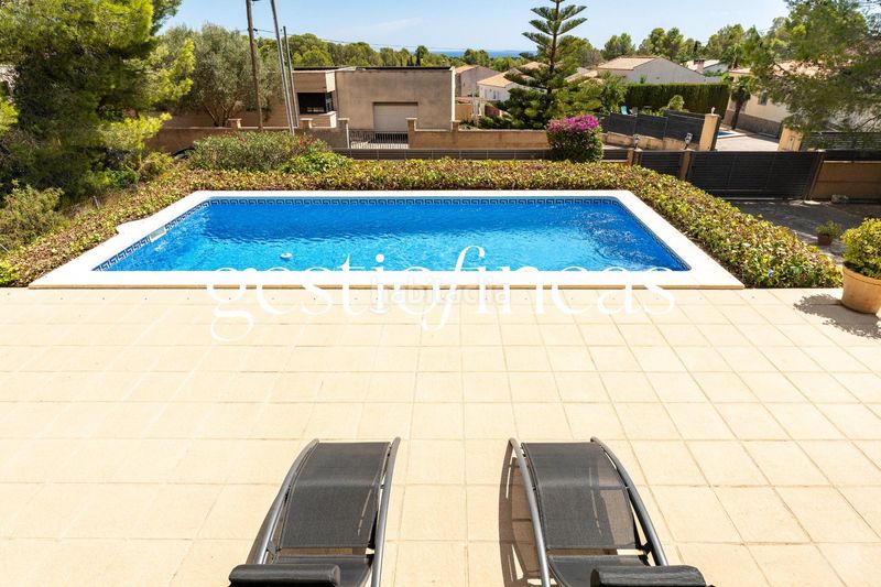 Foto 137d357e-002c-44c8-b4fd-62c61f8f01d8. Xalet amb calefacció aparcament piscina a Pratdip
