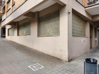 Local commercial  De ramon estruch. Localnave en sant boi de llobregat