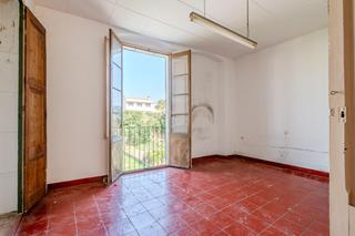 Casa adossada  Sant feliu. Casa a reformar