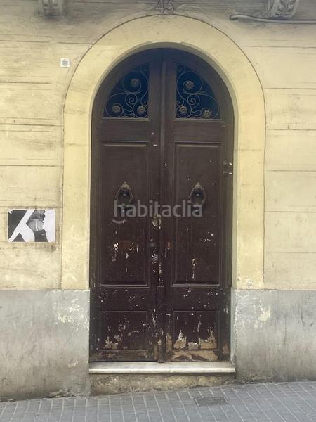 Foto b5a48a0f-ccdb-4846-887c-ba489856a2e5. Edificio in de margarit 41 in El Poble Sec - Parc de Montjuïc Barcelona