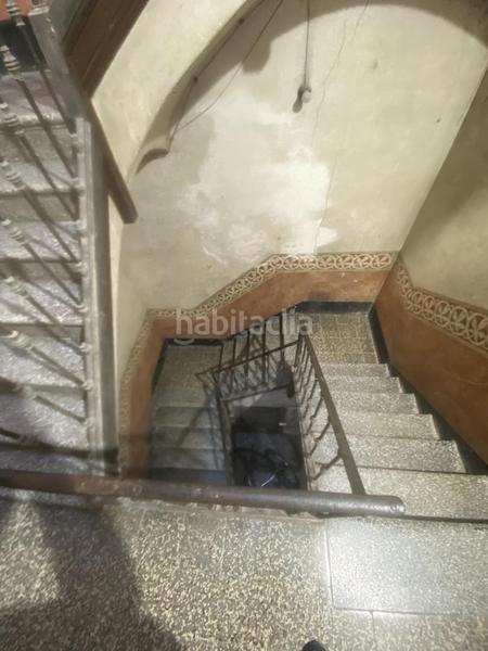 Foto f682ffab-3b14-44dd-8184-71760c249ee5. Edificio in de margarit 41 in El Poble Sec - Parc de Montjuïc Barcelona