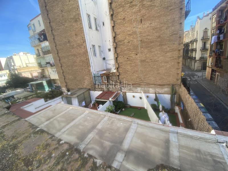 Foto 21f11e90-008b-48d8-ad51-44522265c9ba. Edificio en de margarit 41 en El Poble Sec - Parc de Montjuïc Barcelona