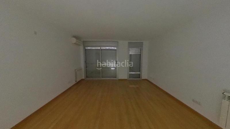 Foto 36dc6468-8207-482c-ac94-7db30de91250. Appartamento con riscaldamento in Eixample Sud-Migdia Girona