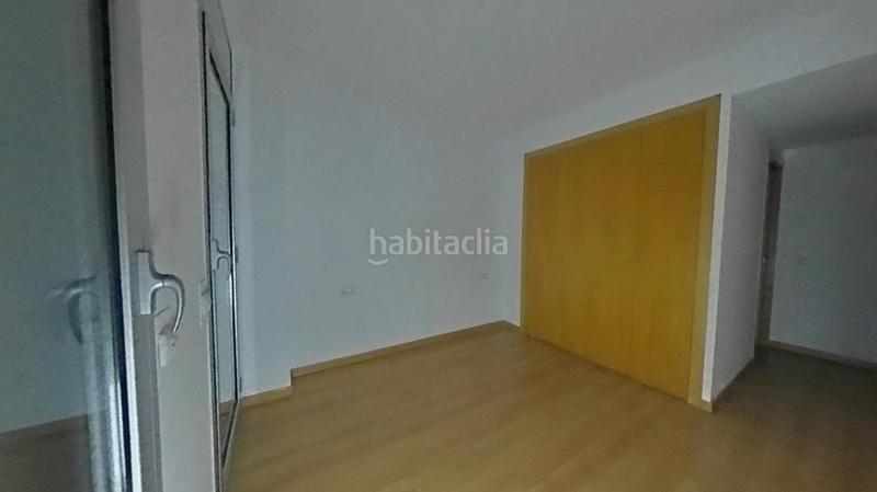 Foto 1d0f85d6-9b1d-44a7-84d3-a1c60fa7dcaf. Pis amb calefacció a Eixample Sud-Migdia Girona