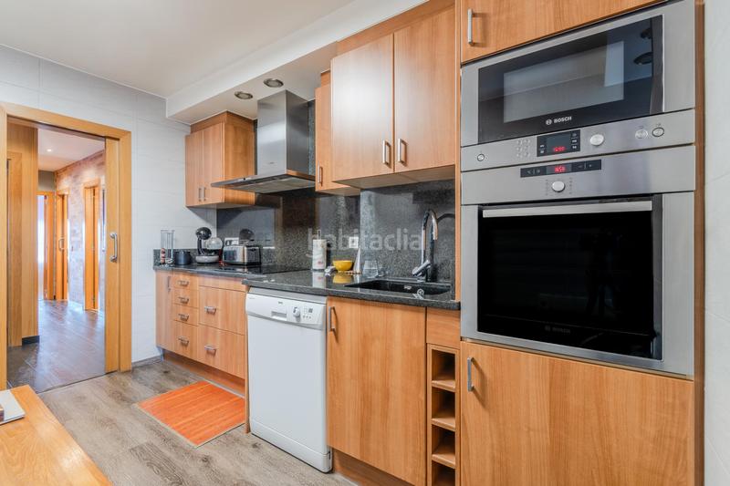 Foto 1bcf8560-00f6-4d72-a862-3df64c0d6177. Piso  en venta a en Eixample Sud-Migdia Girona