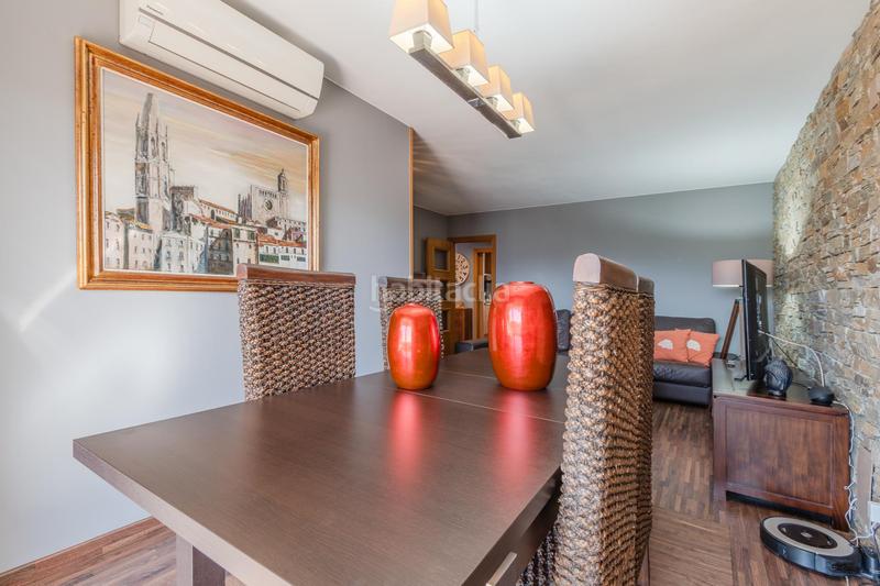 Foto a8fc5033-a6af-430e-9efe-7b727496cd3d. Piso  en venta a en Eixample Sud-Migdia Girona