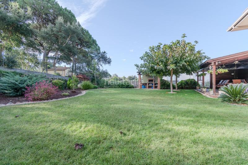 Foto 6f5b5ba1-b8fd-47a9-ada4-851619e0d7ca. Casa  con jardín en Caldes de Malavella