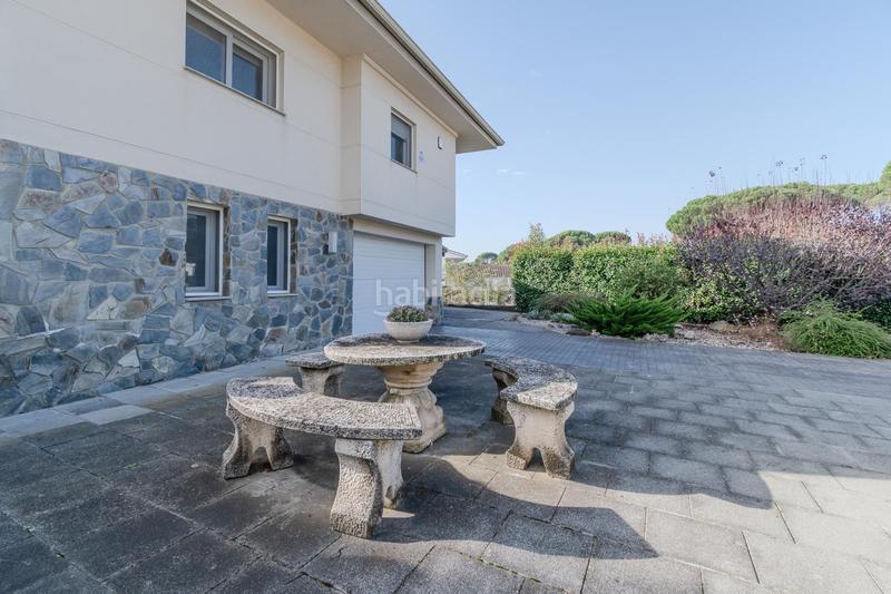 Foto c6592305-38bc-4b42-bdb4-8dfa18936993. Casa  con jardín en Caldes de Malavella