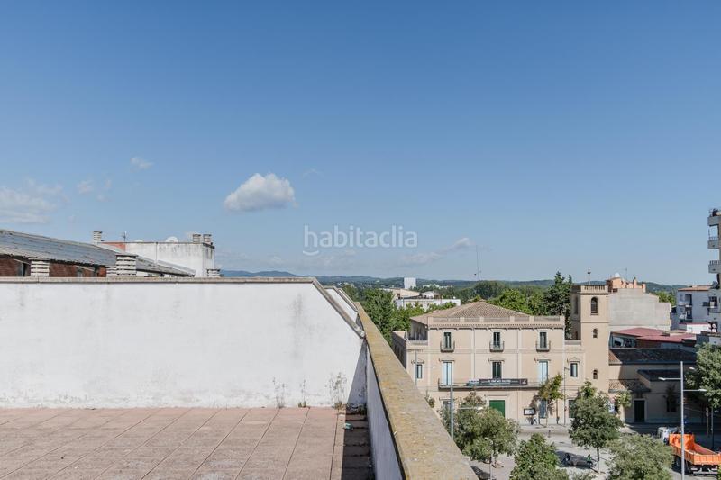 Foto 77bb8dda-4a20-4640-8bd5-6320d985fd2d. Appartement avec parking dans Centre Salt