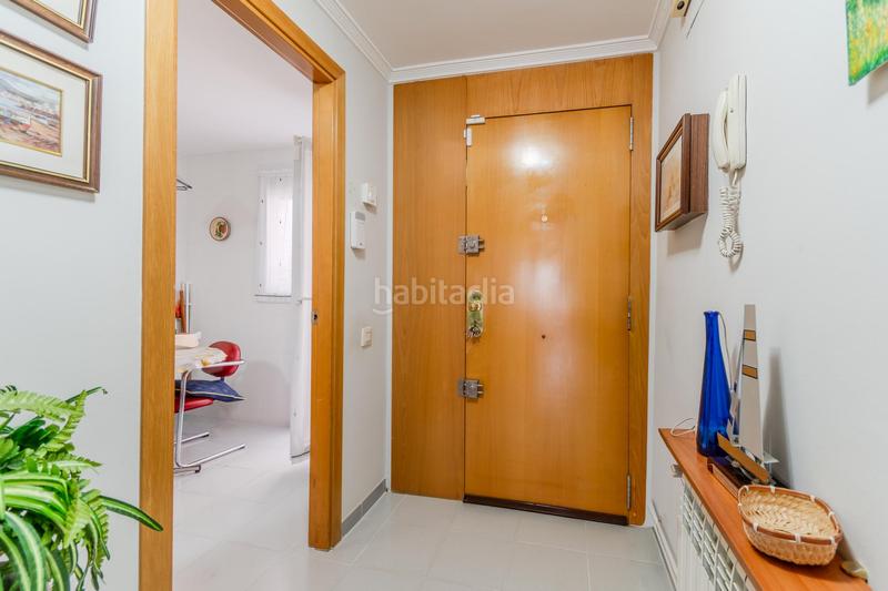 Foto 8dd54cf8-4e37-447b-ae6b-a104f76f81d2. Appartement avec parking dans Centre Salt