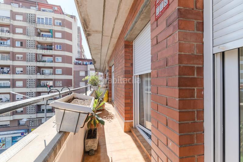 Foto a6aeae7f-2d08-4412-9116-5deaf19d9bed. Appartement avec parking dans Centre Salt