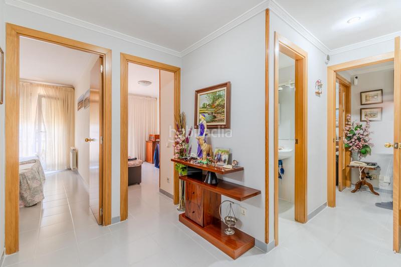 Foto b0db001f-fb0d-41e3-9117-3fb2fcd7f3e6. Appartement avec parking dans Centre Salt