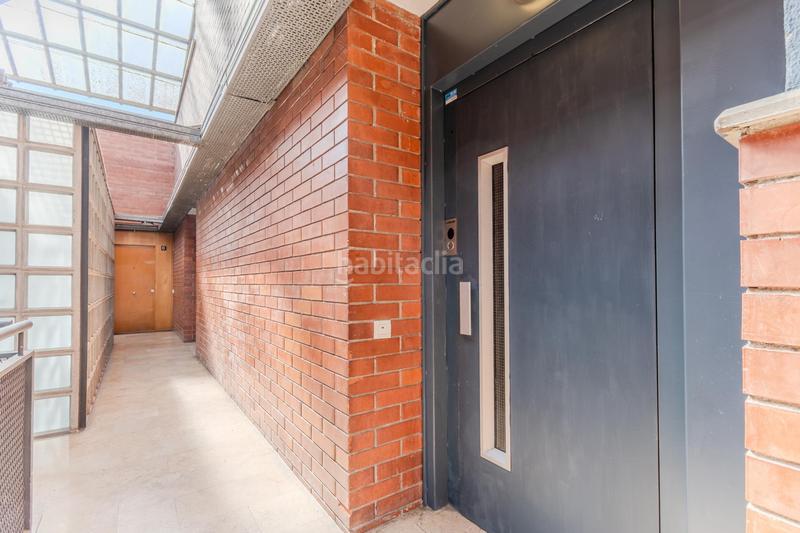 Foto d317e0a5-d2a6-4a3c-be10-7db1ebb2261e. Appartement avec parking dans Centre Salt