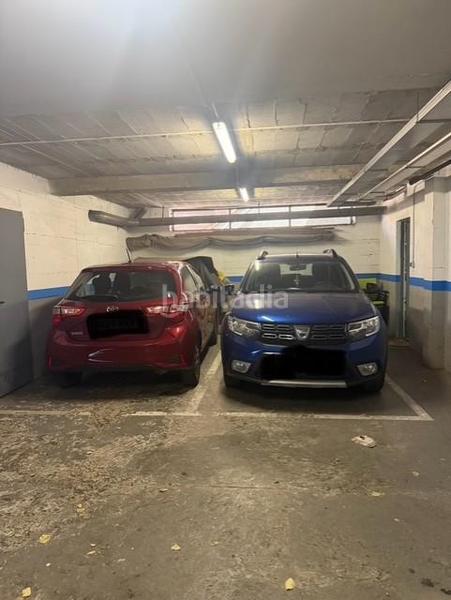 Foto 93f50fd1-a50d-41df-959e-0b23e57a4bc2. Maison jumelée avec chauffage parking piscine dans Torre Baró Barcelona