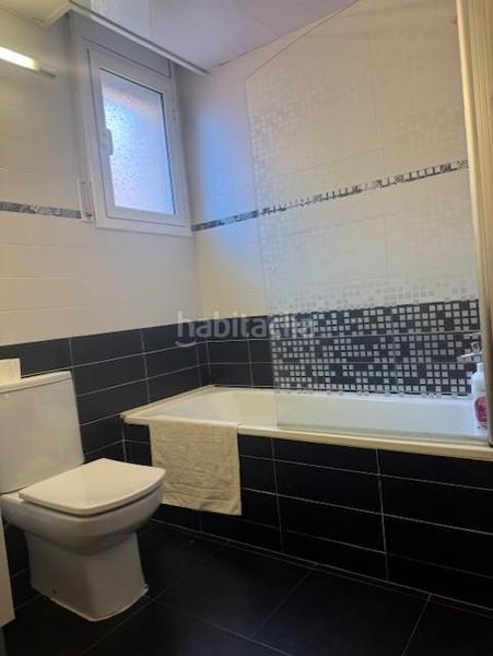 Foto eefff6d2-22e2-428d-b4c4-34886aaddae7. Maison jumelée avec chauffage parking piscine dans Torre Baró Barcelona