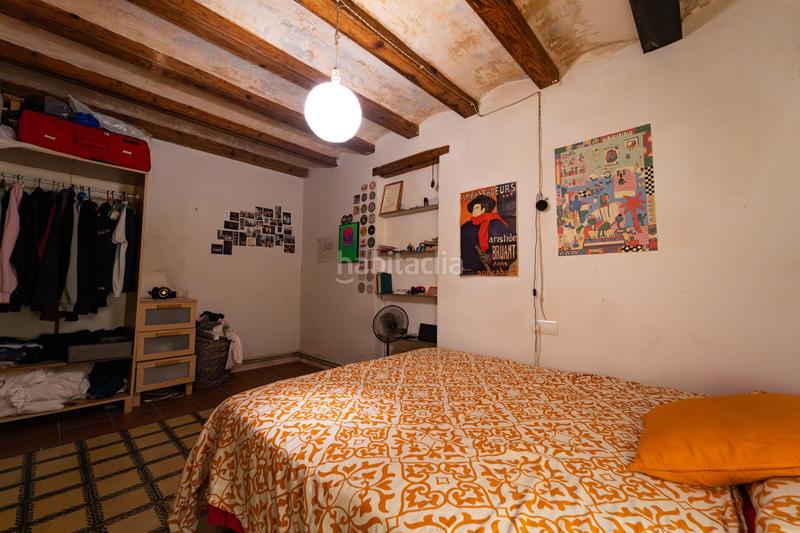 Foto b67216da-7979-4aa9-be6a-17045956cd57. Local commercial dans Raval Barcelona