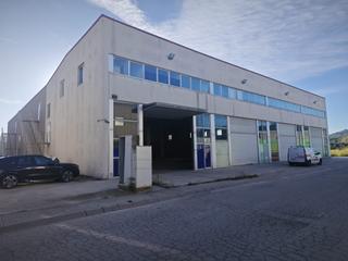 Location Bâtiment à usage industriel  Llevant. Nau amb altell