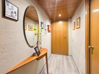 Etagenwohnung in Poblenou. Piso en pineda de mar con piscina comunitaria y parking opcional