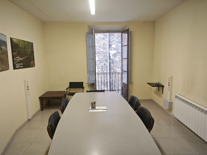 Foto b42d98f3-b422-4b3a-92a5-4c1cbe141f21. Piso en Olot