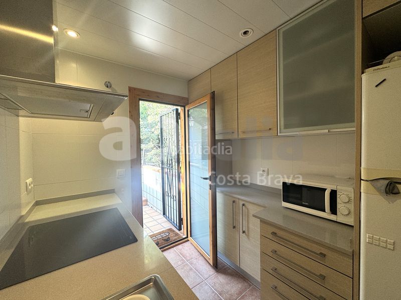 Foto cfe7d376-a4da-47a5-b534-ebec4af1e15a. Apartament amb aparcament a Canyelles Lloret de Mar