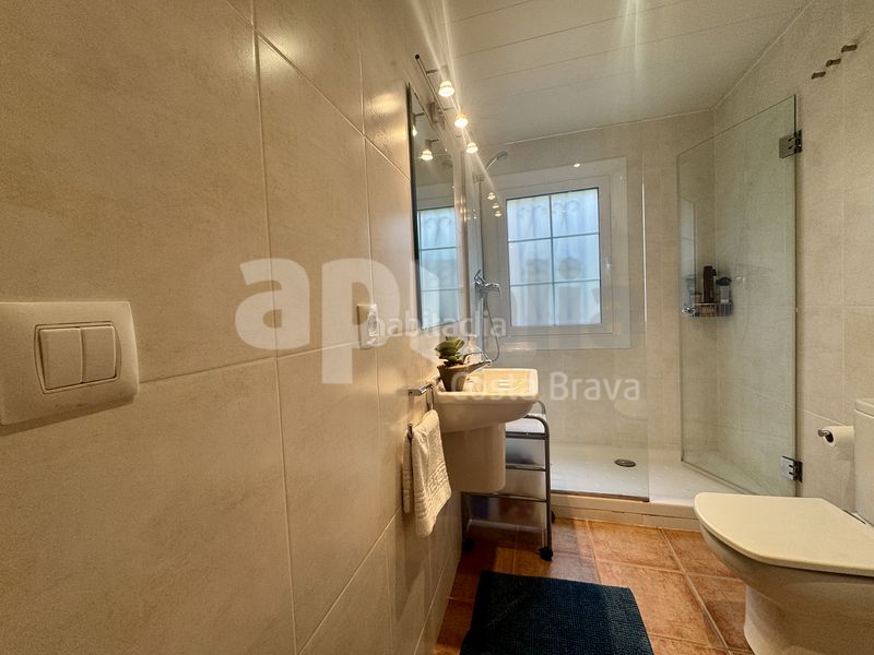 Foto e71360cc-5c12-44d3-8a27-f75f5364e828. Apartament amb aparcament a Canyelles Lloret de Mar