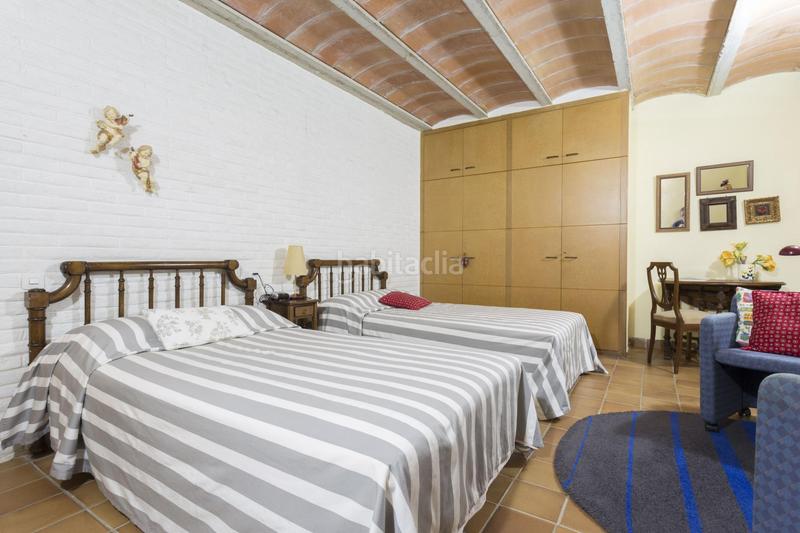 Foto 1877e30b-1c01-446d-8bad-3c8181a6f9e5. Bauernhof mit heizung parking pool in Anglès