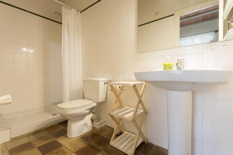 Foto c70442e4-b614-45a3-a194-af27d63fd0f4. Bauernhof mit heizung parking pool in Anglès