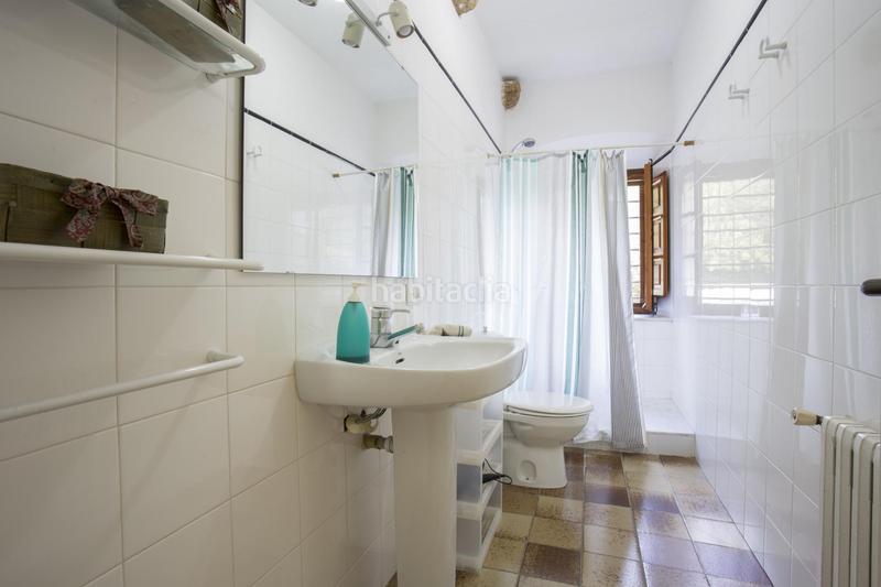 Foto d4cce97d-7997-43bc-9273-acc0610cea40. Bauernhof mit heizung parking pool in Anglès