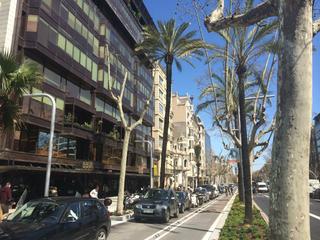 Rent Car parking in Avinguda diagonal 470. Parking centrico con conserjeria