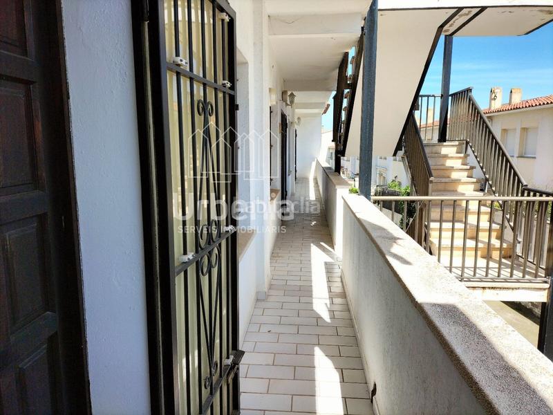 Foto c2f2c7b7-92fa-45cc-b308-59f6972fcc80. Piso  en lescala. en Port - La Clota - Puig Sec Escala (L´)