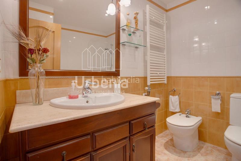 Foto 117a426c-b758-480e-b808-705984bc9d11. Casa amb calefacció aparcament a Les Creus Pineda de Mar