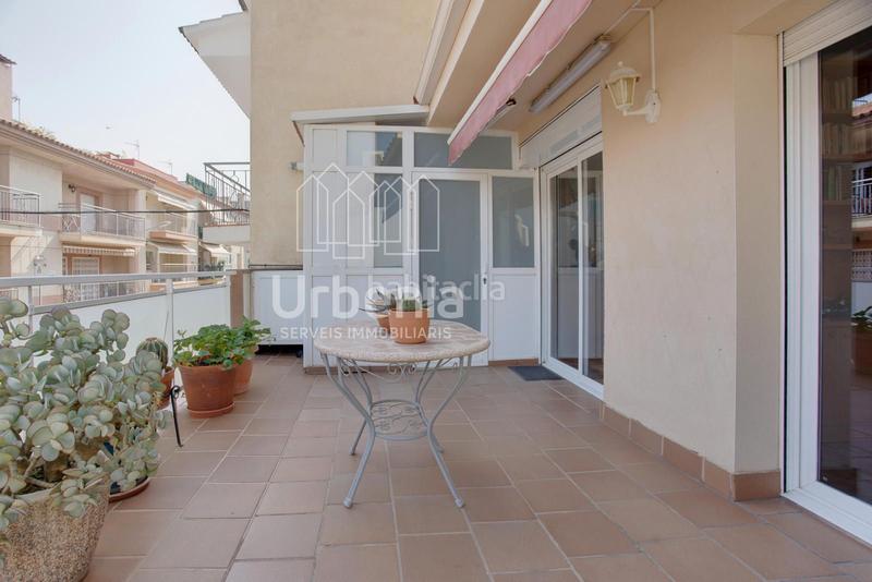 Foto 29002900-f8e1-45b8-a8bf-8afe29c6c1e8. Casa amb calefacció aparcament a Les Creus Pineda de Mar