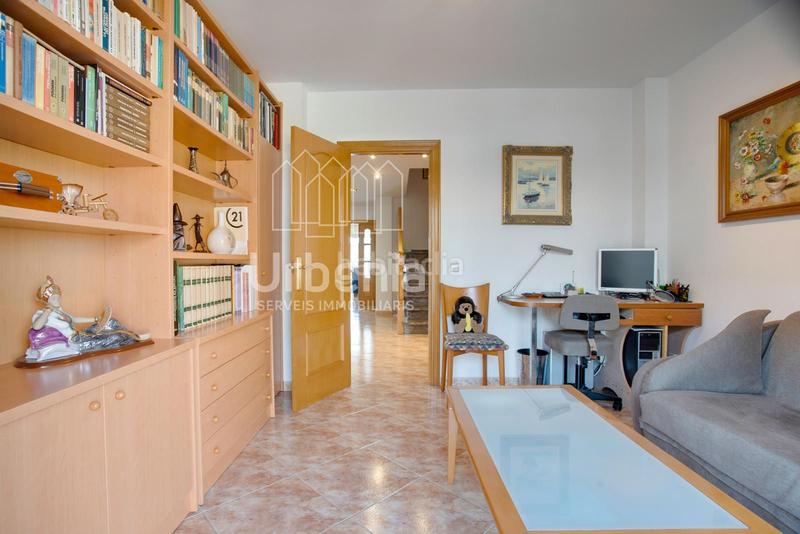 Foto 32bed0a3-0504-4d1b-83f1-3ba5862959ec. Casa amb calefacció aparcament a Les Creus Pineda de Mar