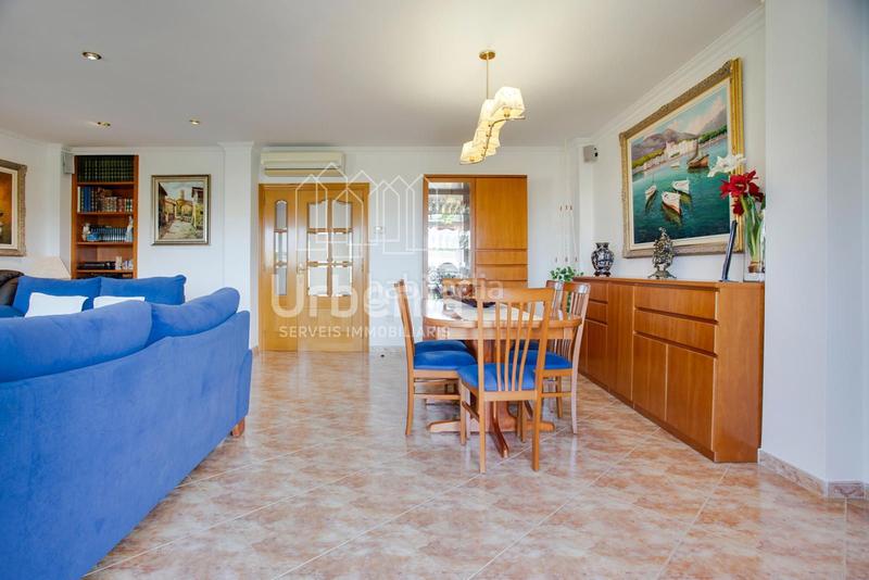 Foto 39689822-bc03-41ba-bd5d-4985e9f1c4a0. Casa amb calefacció aparcament a Les Creus Pineda de Mar