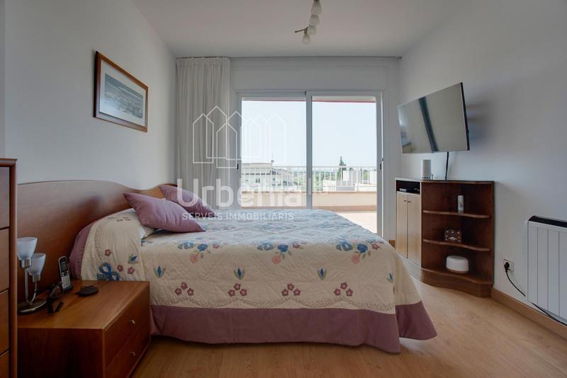 Foto 42387ec7-70a3-44a7-a29a-92bf65e43b9c. Casa amb calefacció aparcament a Les Creus Pineda de Mar