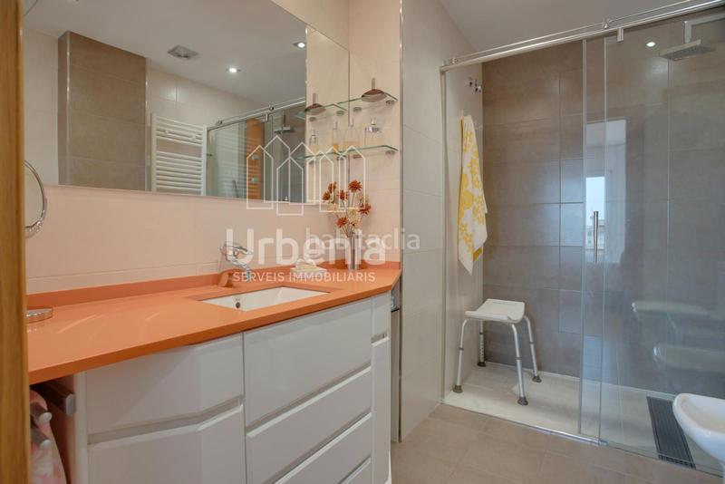 Foto b8f3c4d4-6482-49be-944e-5873a6356aff. Casa amb calefacció aparcament a Les Creus Pineda de Mar